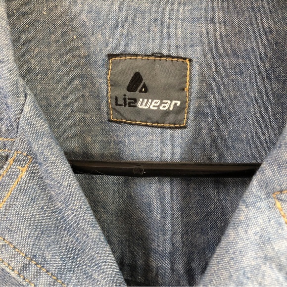 LIZ WEAR Self Tie Button Shirt - Picture 2 of 8